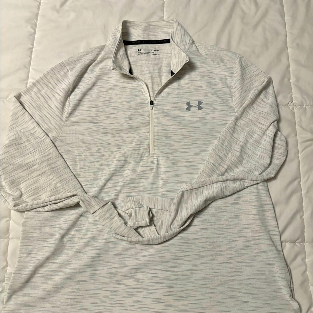 Lightweight under armour quarter zip pullover.  XL.  White/gray
